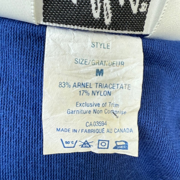 Vintage royal blue velvet/velour wrap robe—so luxe & cozy 💙 - Picture 6 of 7